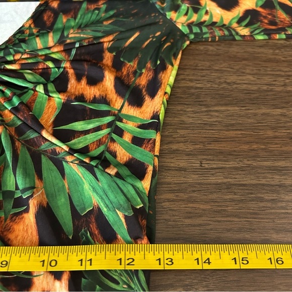 ❤️ MISSGUIDED Tropical Print Long Sleeve Top 8 - Picture 11 of 13